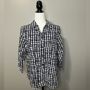 Chico’s Button Down 3/4 Sleeve Collared Blouse Wrinkle Resistant